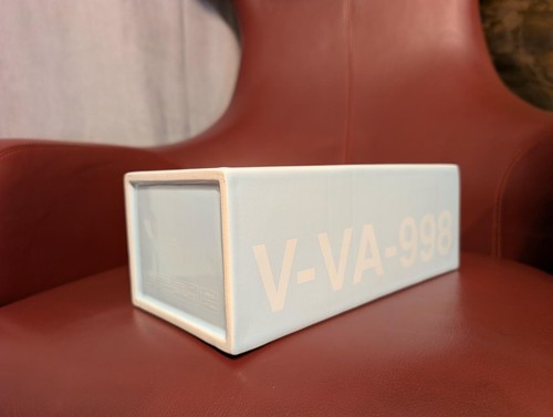Unikat virgil abloh vitra - virgil,