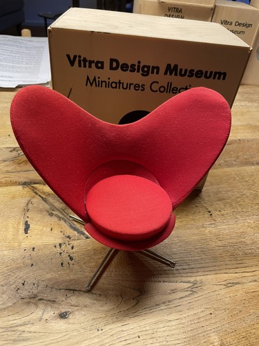 Vitra design museum miniatur - design,