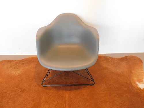 Vitra eames plastic armchair - vitra,